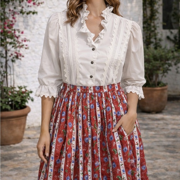 Dresses & Skirts - Floral A-Line Skirt in Red by Alpen Trachten